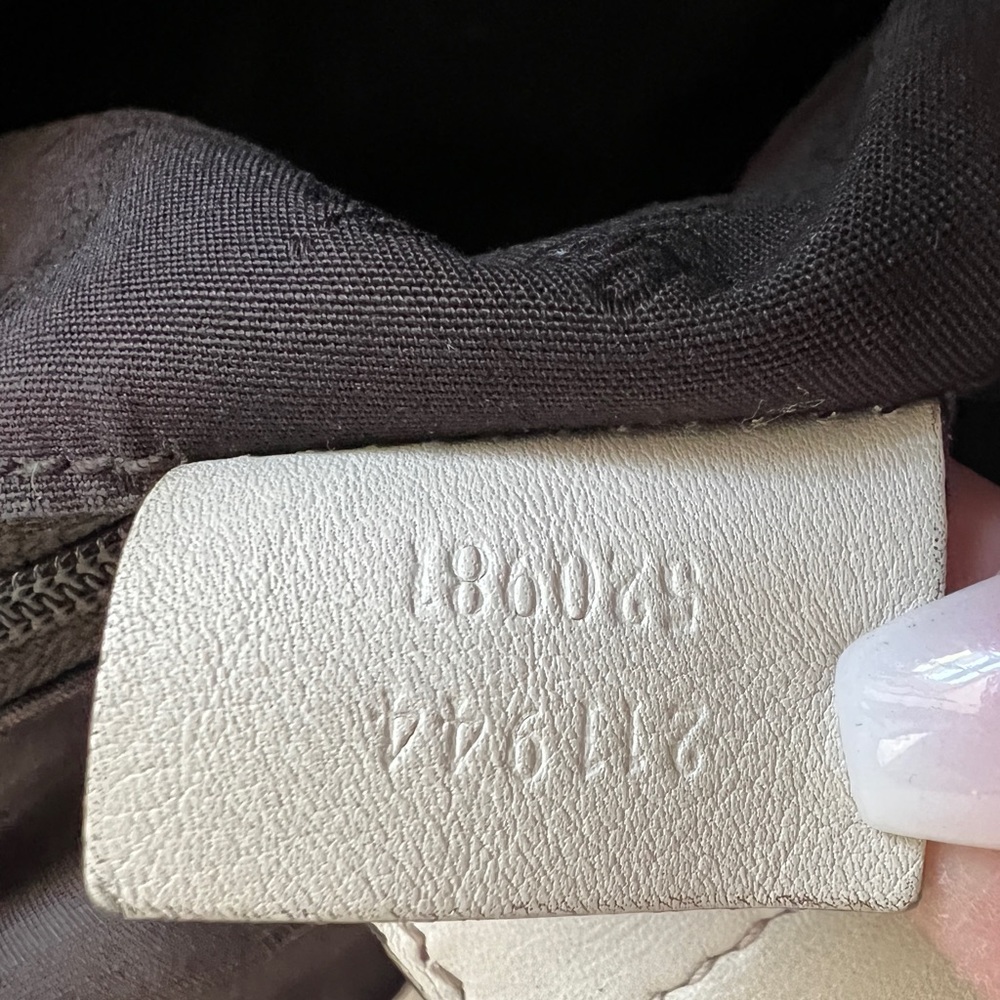 GUCCI Guccissima Medium Sukey Tote - Picture 8 of 12